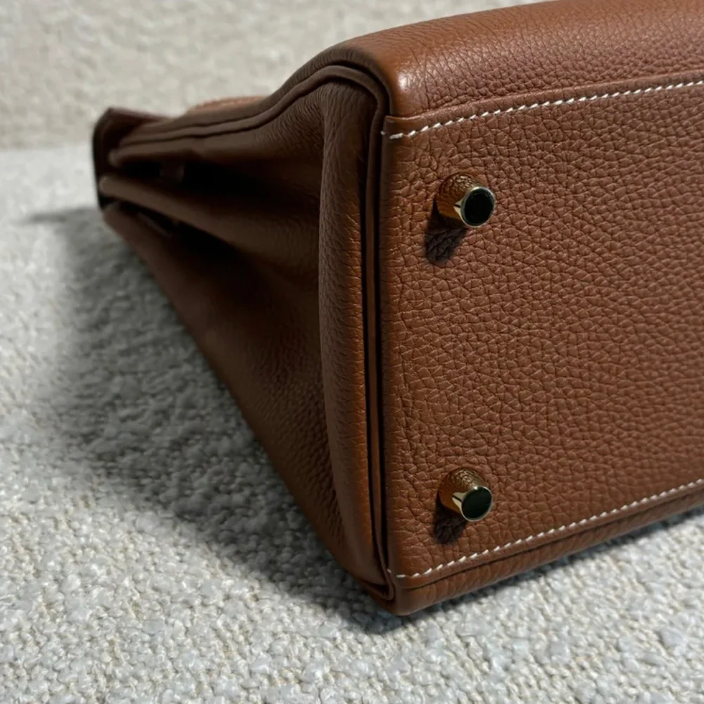 Authentic Hermes Kelly 28 Gold Togo GHW - Picture 8 of 16